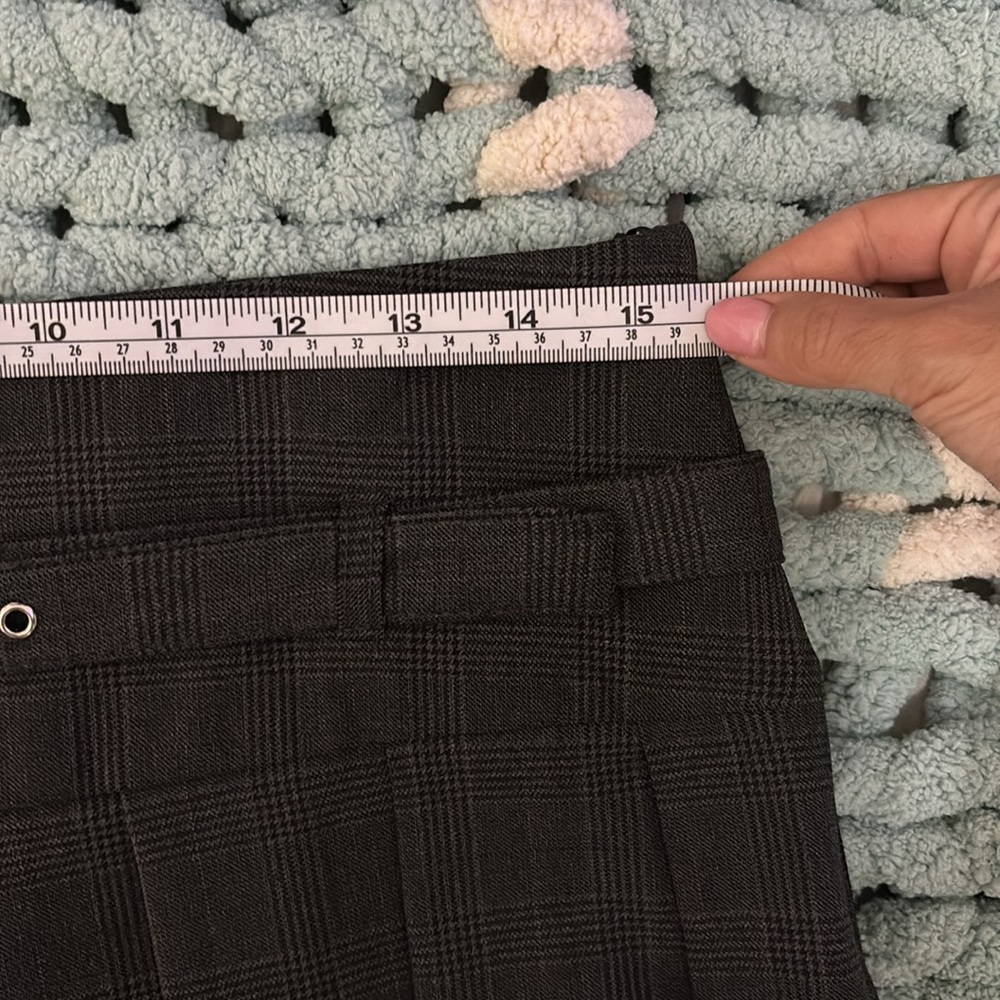 Zara Charcoal Pleated Skirt with Belt - Picture 8 of 9